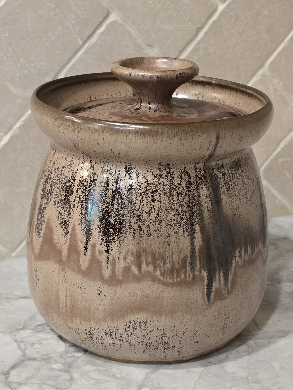 Vintage Blue Mountain Pottery Lidded Cookie Jar Mocha Glaze Bean Pot